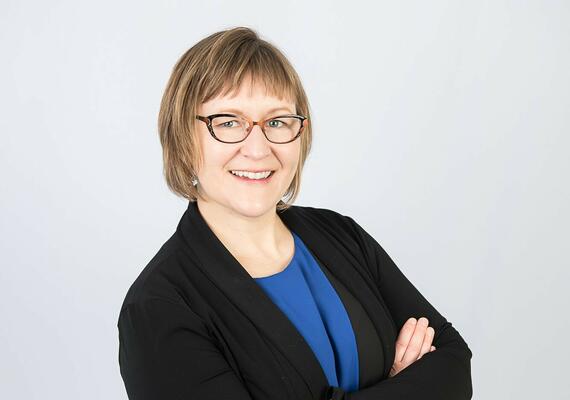 Dr. Cheryl Barnabe